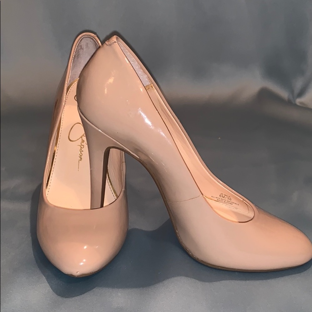 Jessica Simpson shoes!